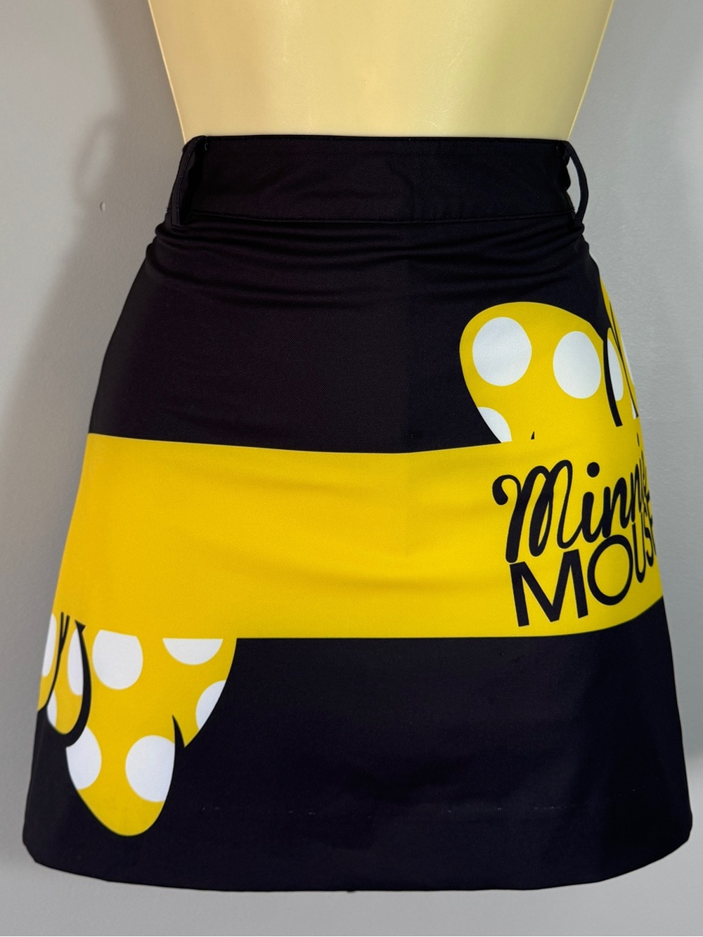 Disney Minnie Mouse Golf Skort Rare Japan Korea Y2K Tennis Skirt Women’s 6 (70KR